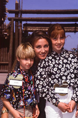 janeseymour1992inaugurationeurodisney001.jpg